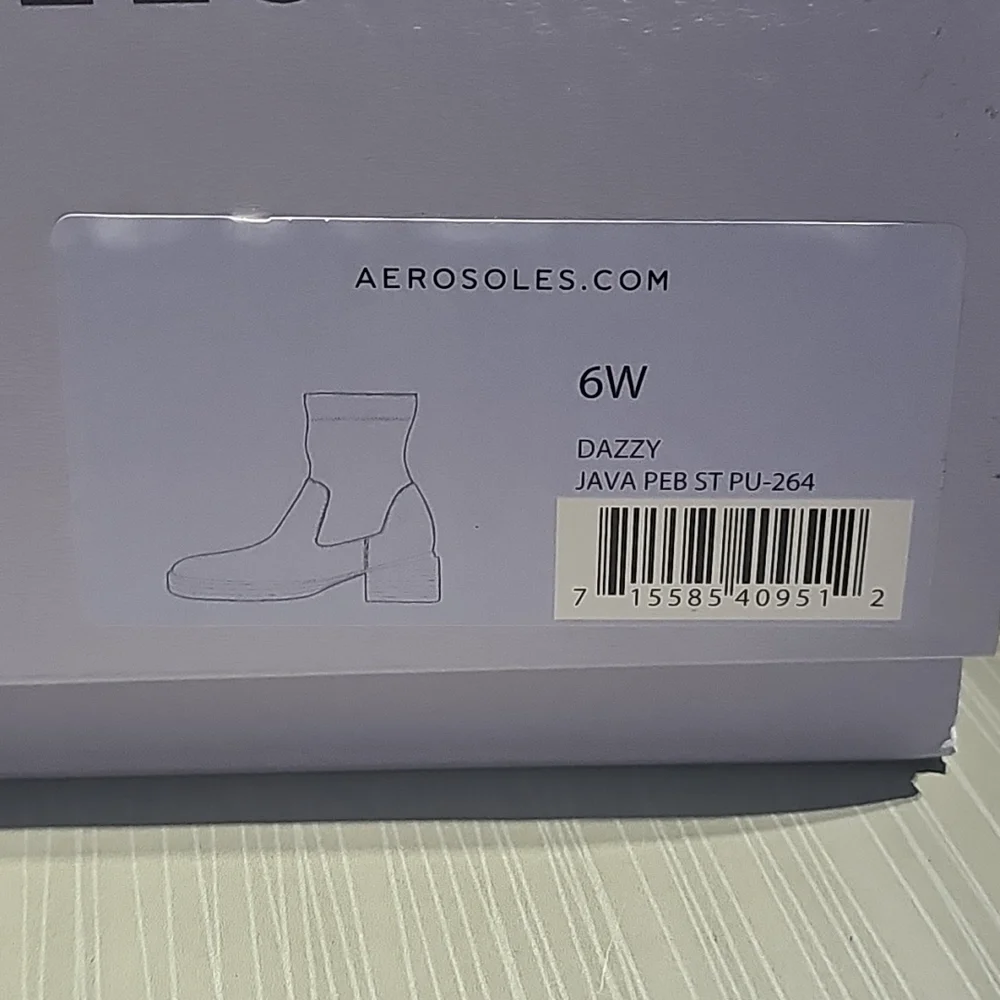 Aerosoles Dazzy Women's Boots Java‎ Stretch Pebbled Faux Leather Size 6W NEW